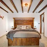 Holiday home La Vieille Cloche *