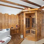 Holiday home La Vieille Cloche *