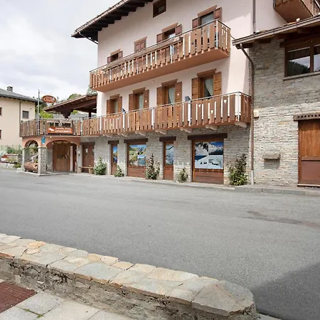 度假居 La Vieille Cloche *