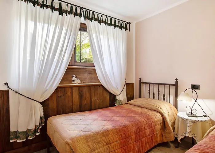 בית נופש La Vieille Cloche סנט-רמי-אן-בוסס