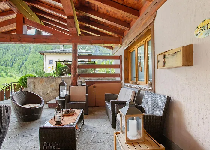 בית נופש La Vieille Cloche סנט-רמי-אן-בוסס